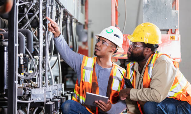 Best Electrical Contractors for Businesses  in Loudonville, OH